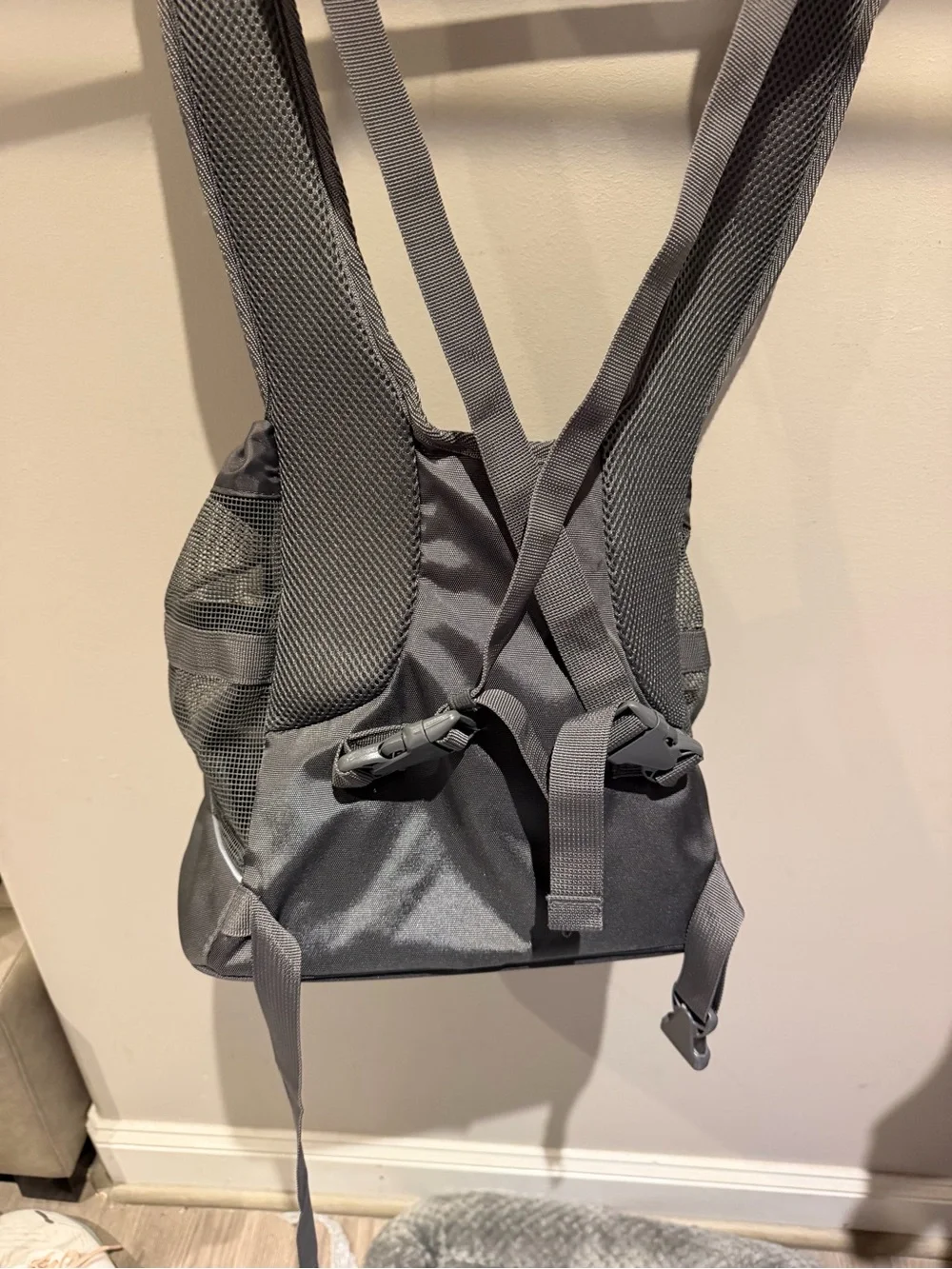 Outward Hound Gray Pet Front Carrier - Sling Style